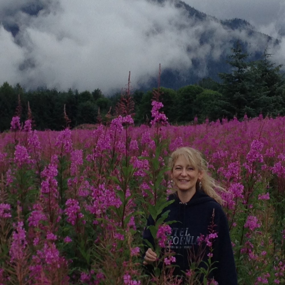 Meet your Posher, Cari